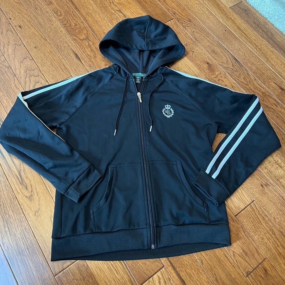 Lauren Active Ralph Lauren size Medium